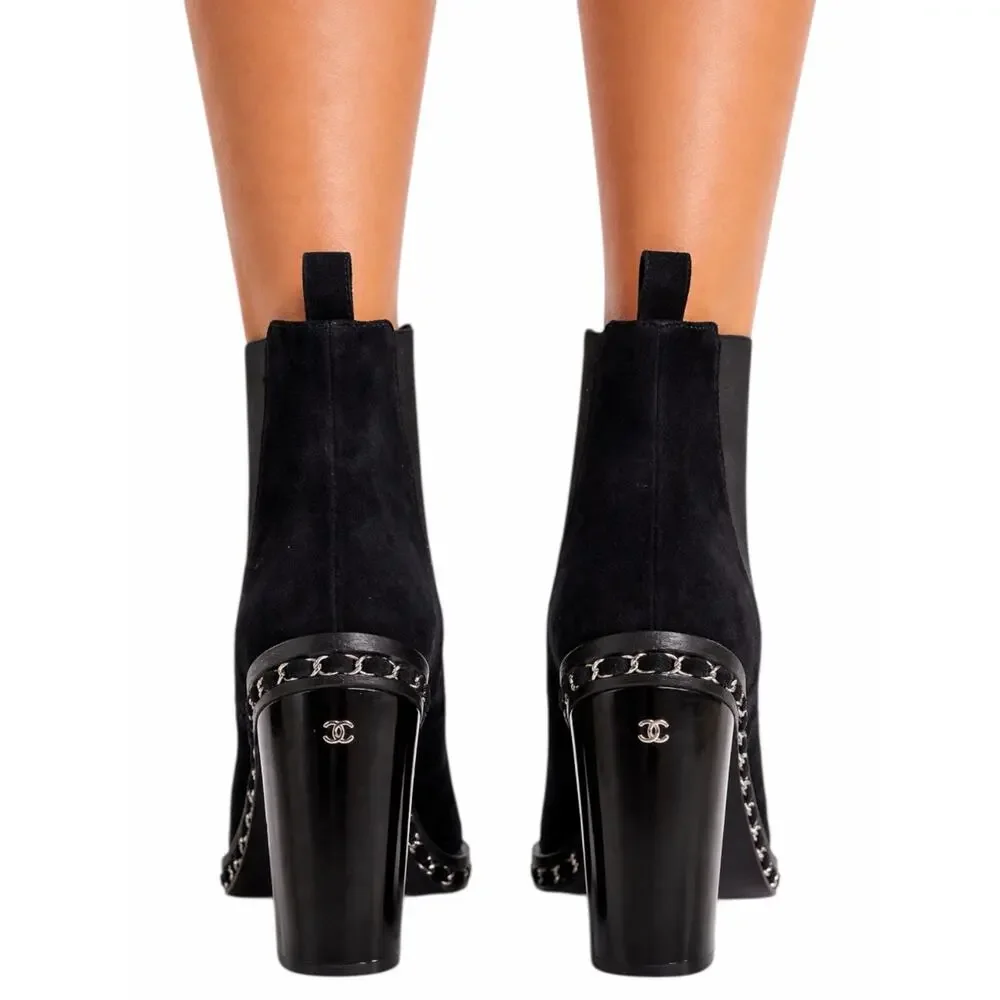 Chanel Interlocking CC Logo Heel Chain Suede Ankle Boots Black Size 40